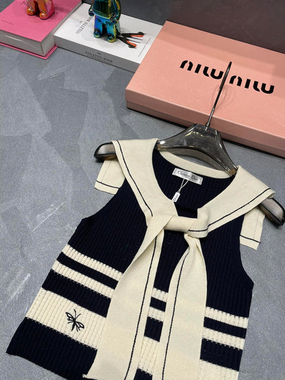 Navy knitted vest